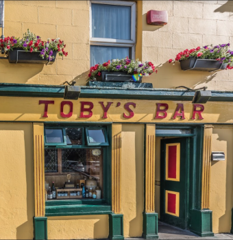 Toby’s Bar